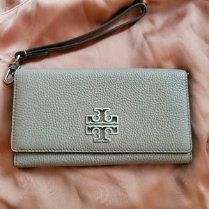 Tory Burch wristlet  / wallet / smartphone wallet